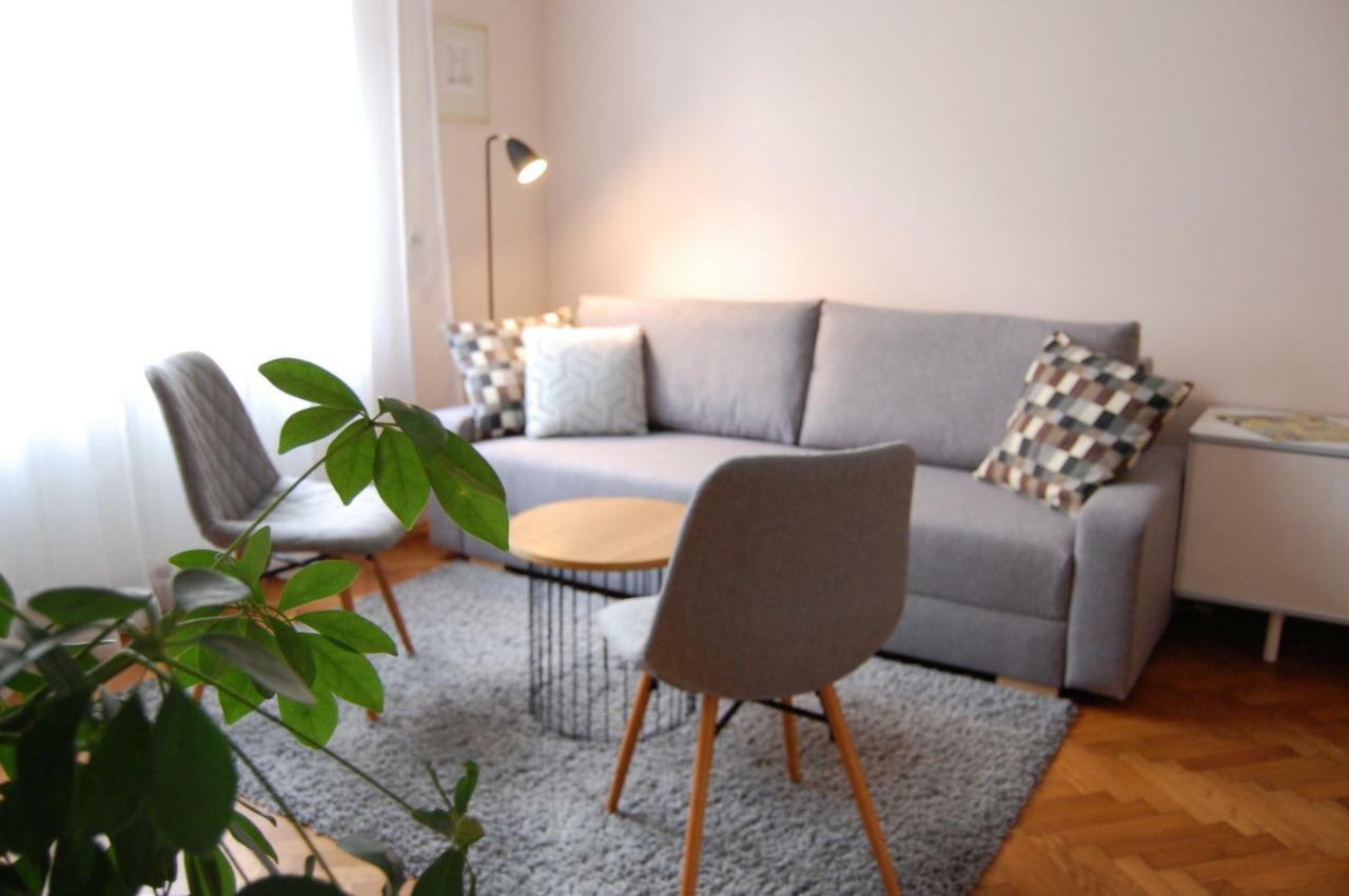 Apartment In The Heart Of Praha Eksteriør bilde